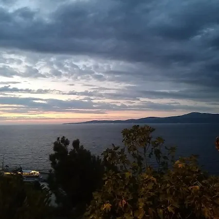 Apartament Mudania Residance