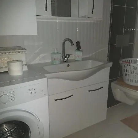 Apartament Mudania Residance *